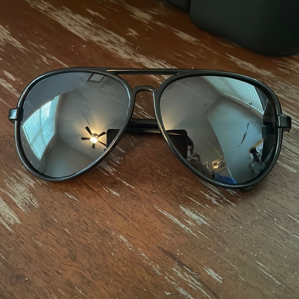 Perry Ellis black aviator style nylon frame sunglasses